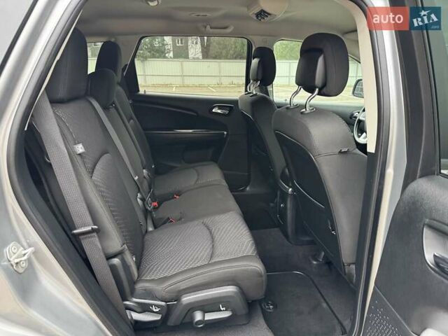 Сірий Додж Джорні, об'ємом двигуна 2.4 л та пробігом 124 тис. км за 13499 $, фото 25 на Automoto.ua