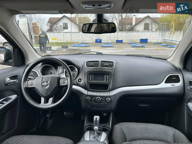 Серый Додж Джорни, объемом двигателя 2.36 л и пробегом 106 тыс. км за 13500 $, фото 39 на Automoto.ua