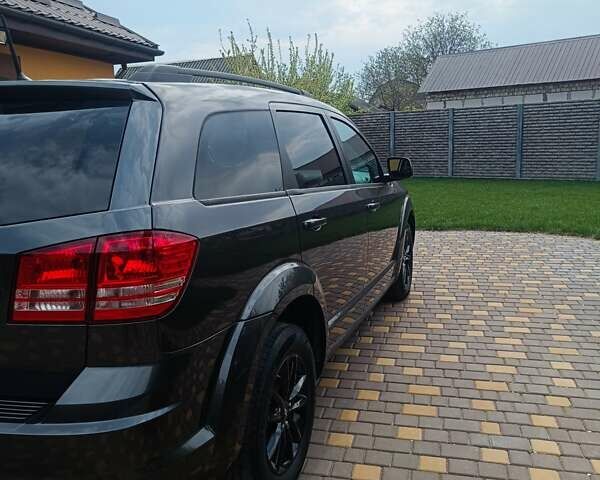Сірий Додж Джорні, об'ємом двигуна 2.36 л та пробігом 26 тис. км за 15400 $, фото 2 на Automoto.ua