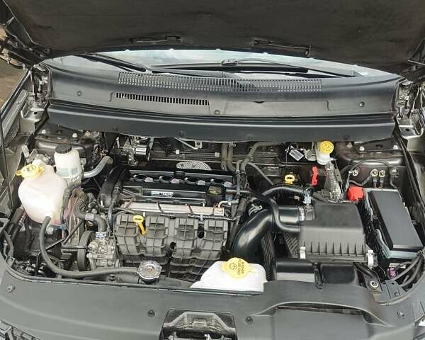 Сірий Додж Джорні, об'ємом двигуна 2.36 л та пробігом 26 тис. км за 15400 $, фото 8 на Automoto.ua