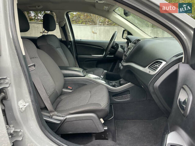 Додж Джорни 2020 в Киеве на Automoto.ua Серый Додж Джорни, объемом двигателя 2.36 л и пробегом 92 тыс. км за 14990 $, фото 16 на Automoto.ua