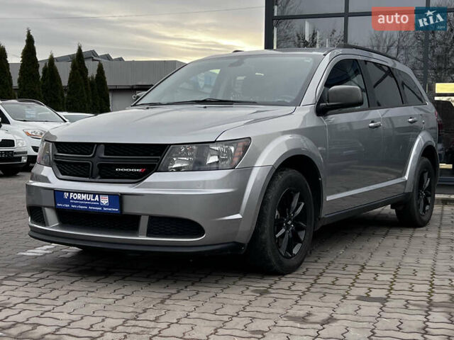 Серый Додж Джорни, объемом двигателя 2.4 л и пробегом 126 тыс. км за 12790 $, фото 7 на Automoto.ua