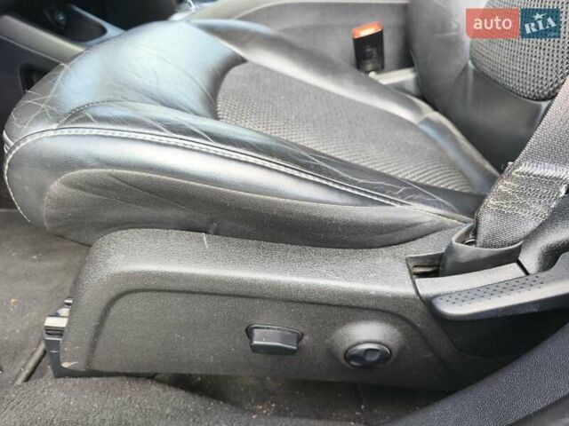 Сірий Додж Джорні, об'ємом двигуна 2.36 л та пробігом 127 тис. км за 14950 $, фото 7 на Automoto.ua