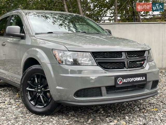 Додж Джорни 2020 в Киеве на Automoto.ua Серый Додж Джорни, объемом двигателя 2.36 л и пробегом 92 тыс. км за 14990 $, фото 1 на Automoto.ua