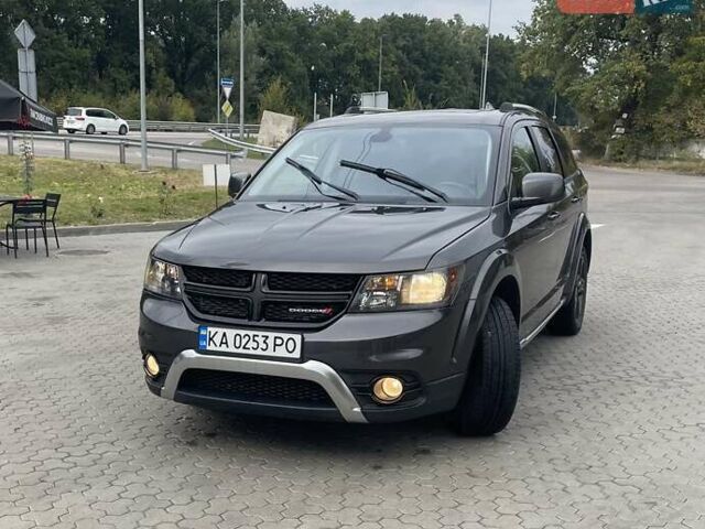 Додж Джорни 2020 в Киеве на Automoto.ua Серый Додж Джорни, объемом двигателя 2.36 л и пробегом 99 тыс. км за 14600 $, фото 1 на Automoto.ua