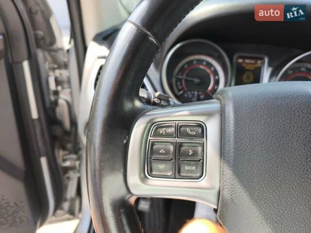 Сірий Додж Джорні, об'ємом двигуна 2.36 л та пробігом 127 тис. км за 14950 $, фото 18 на Automoto.ua
