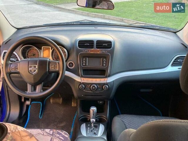 Синій Додж Джорні, об'ємом двигуна 2.4 л та пробігом 198 тис. км за 10200 $, фото 9 на Automoto.ua