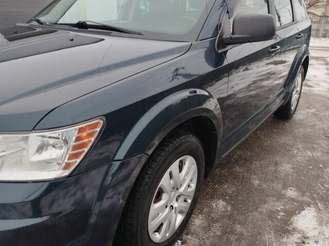 Синий Додж Джорни, объемом двигателя 2.4 л и пробегом 246 тыс. км за 9000 $, фото 2 на Automoto.ua