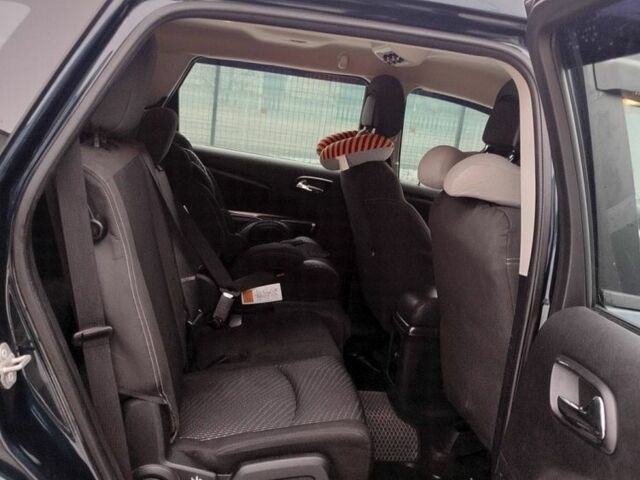 Синий Додж Джорни, объемом двигателя 2.4 л и пробегом 246 тыс. км за 9000 $, фото 4 на Automoto.ua