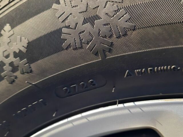 Синій Додж Джорні, об'ємом двигуна 2.4 л та пробігом 193 тис. км за 11700 $, фото 5 на Automoto.ua