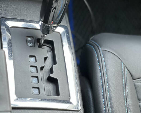 Синий Додж Джорни, объемом двигателя 2 л и пробегом 312 тыс. км за 7000 $, фото 19 на Automoto.ua