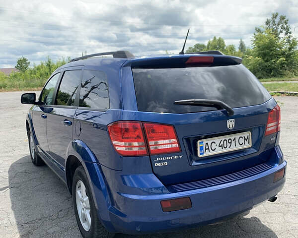 Синій Додж Джорні, об'ємом двигуна 1.97 л та пробігом 310 тис. км за 8250 $, фото 4 на Automoto.ua