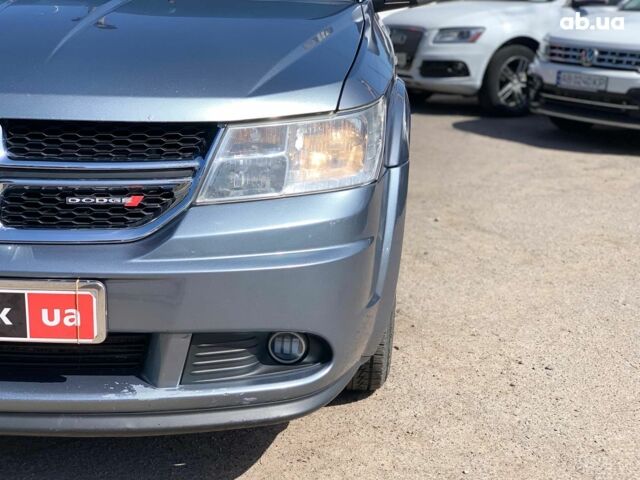 Синий Додж Джорни, объемом двигателя 2 л и пробегом 247 тыс. км за 10790 $, фото 8 на Automoto.ua