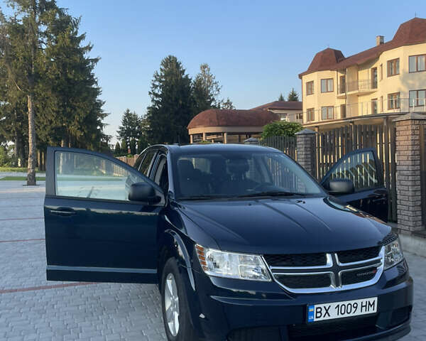 Синий Додж Джорни, объемом двигателя 2.36 л и пробегом 188 тыс. км за 9100 $, фото 3 на Automoto.ua