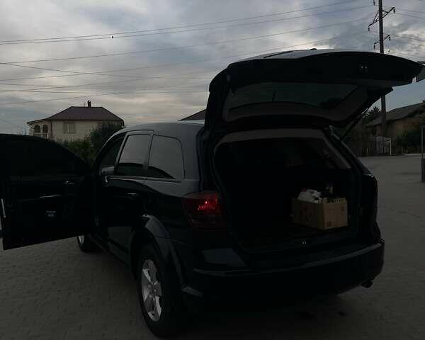 Синий Додж Джорни, объемом двигателя 2.36 л и пробегом 312 тыс. км за 8600 $, фото 1 на Automoto.ua