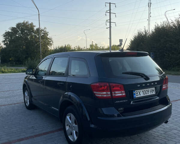 Синий Додж Джорни, объемом двигателя 2.36 л и пробегом 188 тыс. км за 9100 $, фото 1 на Automoto.ua