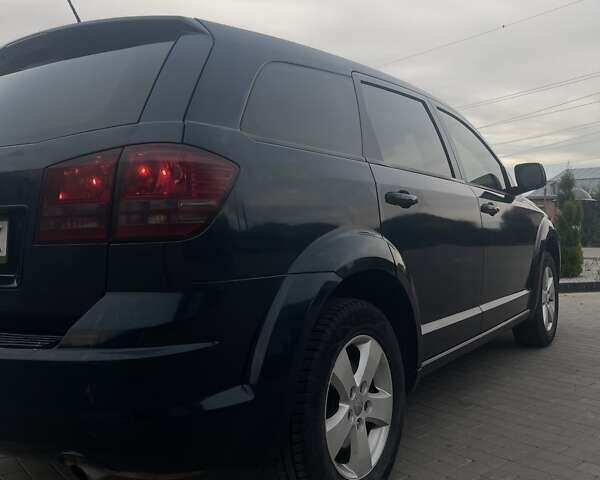 Синий Додж Джорни, объемом двигателя 2.36 л и пробегом 312 тыс. км за 8600 $, фото 2 на Automoto.ua
