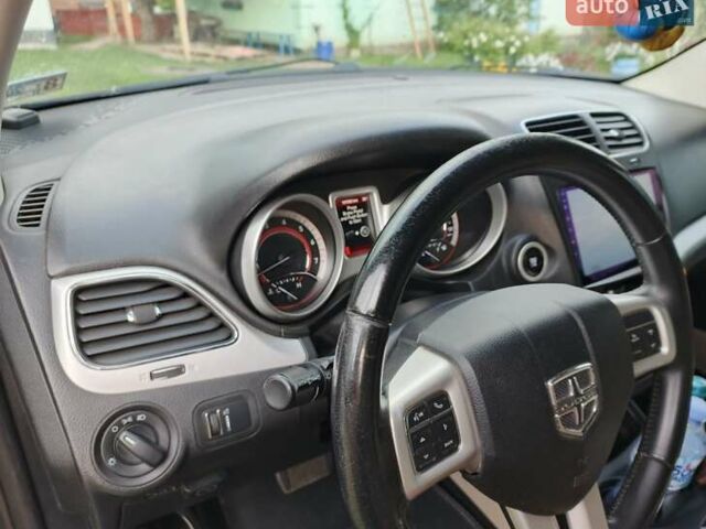 Синий Додж Джорни, объемом двигателя 2.36 л и пробегом 198 тыс. км за 9500 $, фото 9 на Automoto.ua