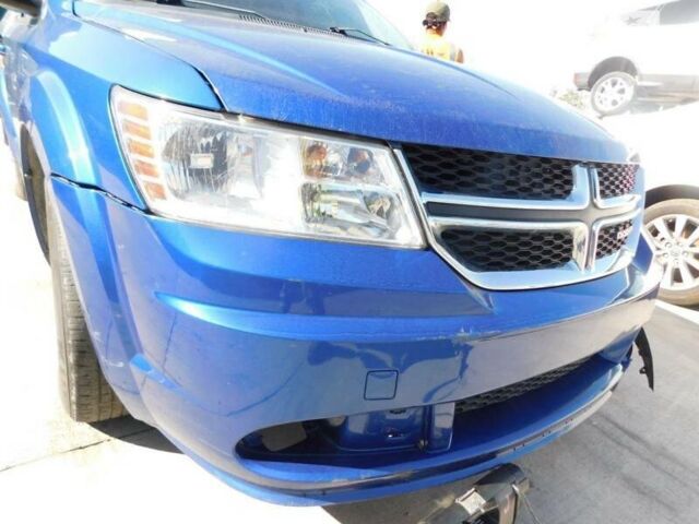 Синий Додж Джорни, объемом двигателя 2.4 л и пробегом 260 тыс. км за 8500 $, фото 49 на Automoto.ua