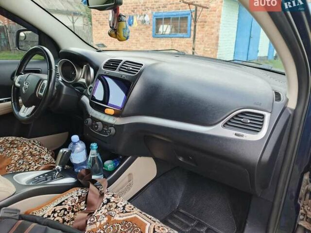 Синий Додж Джорни, объемом двигателя 2.36 л и пробегом 198 тыс. км за 9500 $, фото 10 на Automoto.ua