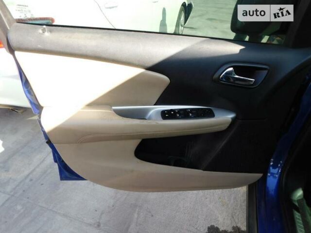 Синий Додж Джорни, объемом двигателя 2.4 л и пробегом 260 тыс. км за 8600 $, фото 48 на Automoto.ua