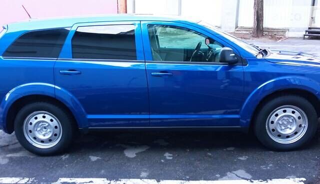 Синий Додж Джорни, объемом двигателя 2.4 л и пробегом 260 тыс. км за 8600 $, фото 7 на Automoto.ua