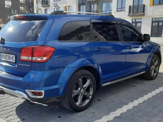 Синий Додж Джорни, объемом двигателя 2.4 л и пробегом 249 тыс. км за 11900 $, фото 4 на Automoto.ua