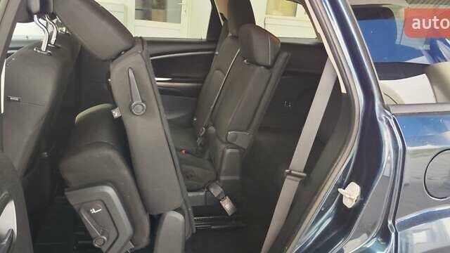 Синий Додж Джорни, объемом двигателя 3.61 л и пробегом 121 тыс. км за 11500 $, фото 20 на Automoto.ua