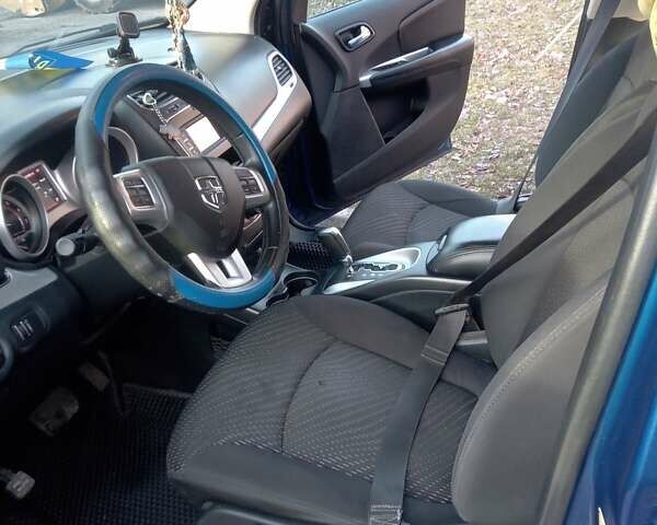 Синій Додж Джорні, об'ємом двигуна 2.36 л та пробігом 208 тис. км за 9700 $, фото 5 на Automoto.ua