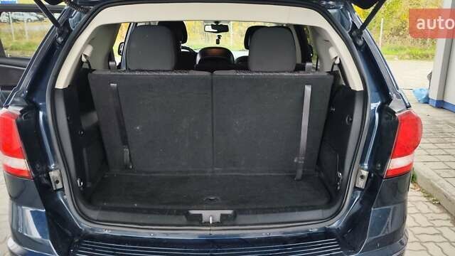 Синий Додж Джорни, объемом двигателя 3.61 л и пробегом 121 тыс. км за 11500 $, фото 21 на Automoto.ua