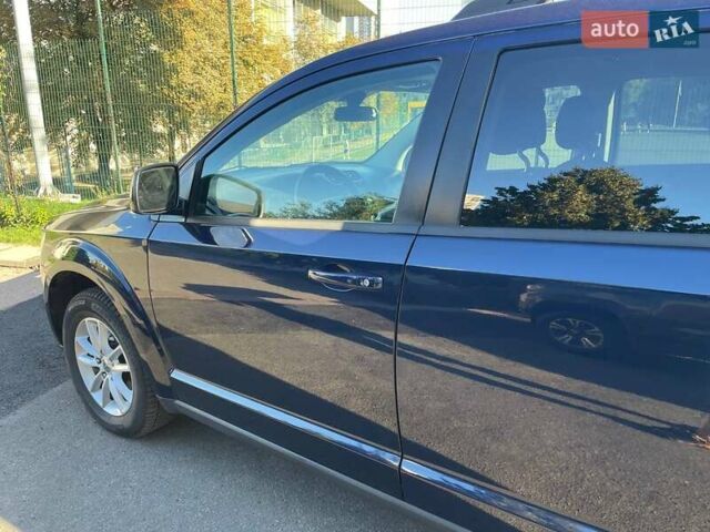 Синий Додж Джорни, объемом двигателя 3.6 л и пробегом 166 тыс. км за 13000 $, фото 20 на Automoto.ua