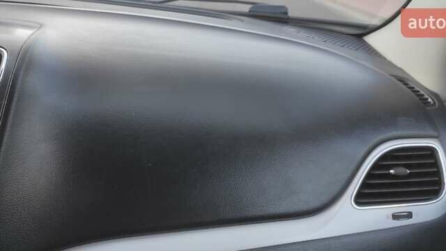 Синій Додж Джорні, об'ємом двигуна 3.6 л та пробігом 196 тис. км за 13200 $, фото 3 на Automoto.ua