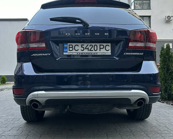Синий Додж Джорни, объемом двигателя 3.6 л и пробегом 86 тыс. км за 13200 $, фото 4 на Automoto.ua
