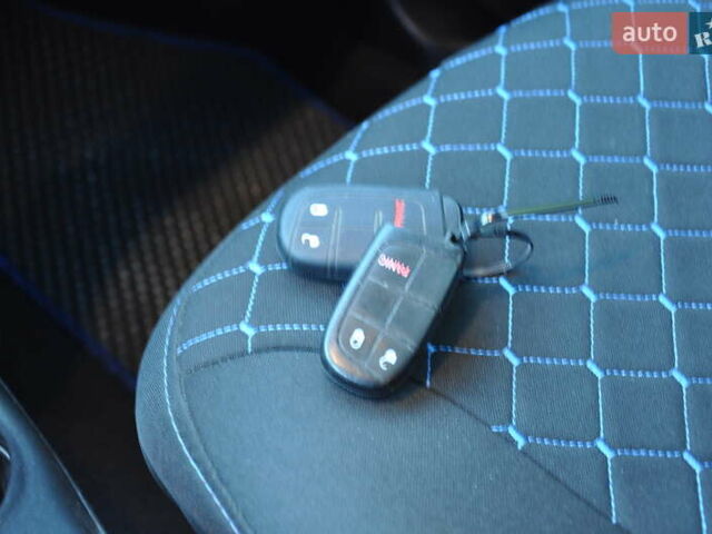 Синий Додж Джорни, объемом двигателя 2.36 л и пробегом 200 тыс. км за 9999 $, фото 16 на Automoto.ua