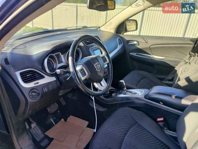 Синій Додж Джорні, об'ємом двигуна 2.4 л та пробігом 262 тис. км за 6900 $, фото 2 на Automoto.ua