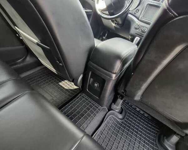 Синий Додж Джорни, объемом двигателя 2.36 л и пробегом 148 тыс. км за 15500 $, фото 1 на Automoto.ua