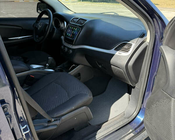 Синій Додж Джорні, об'ємом двигуна 2.36 л та пробігом 171 тис. км за 12000 $, фото 11 на Automoto.ua