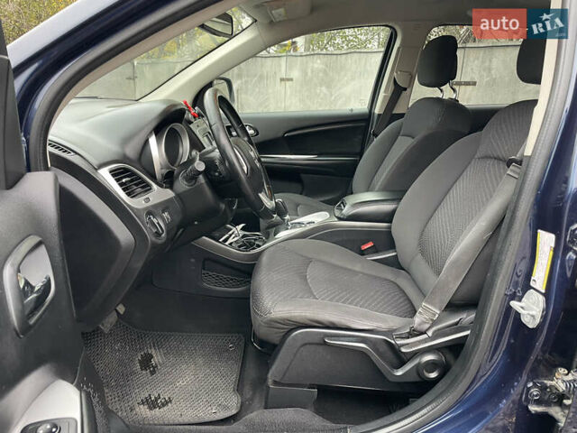 Синий Додж Джорни, объемом двигателя 2.36 л и пробегом 134 тыс. км за 11490 $, фото 11 на Automoto.ua