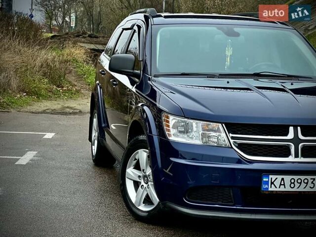 Синий Додж Джорни, объемом двигателя 2.36 л и пробегом 195 тыс. км за 11500 $, фото 27 на Automoto.ua