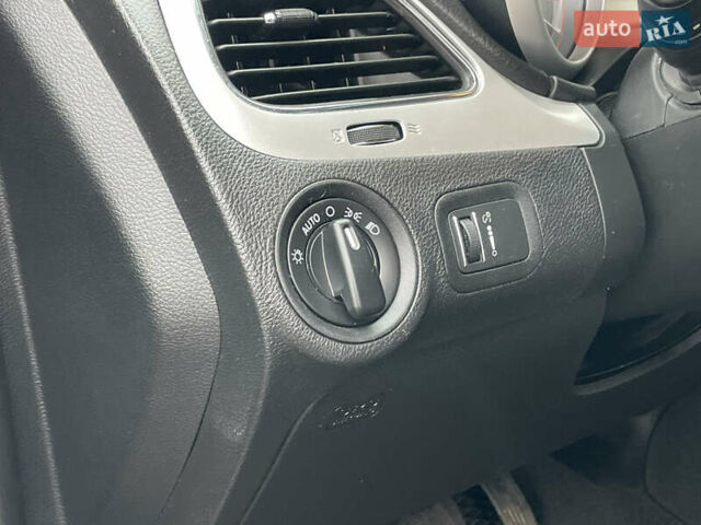 Синий Додж Джорни, объемом двигателя 2.36 л и пробегом 134 тыс. км за 11490 $, фото 22 на Automoto.ua