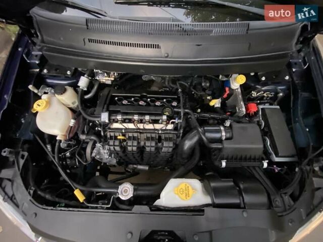 Синий Додж Джорни, объемом двигателя 2.36 л и пробегом 124 тыс. км за 10700 $, фото 30 на Automoto.ua