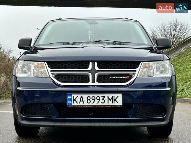 Синий Додж Джорни, объемом двигателя 2.36 л и пробегом 195 тыс. км за 11500 $, фото 1 на Automoto.ua
