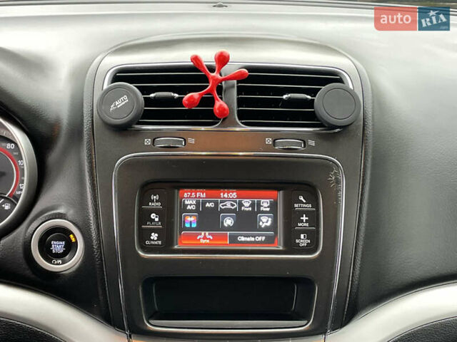 Синий Додж Джорни, объемом двигателя 2.36 л и пробегом 134 тыс. км за 11490 $, фото 25 на Automoto.ua