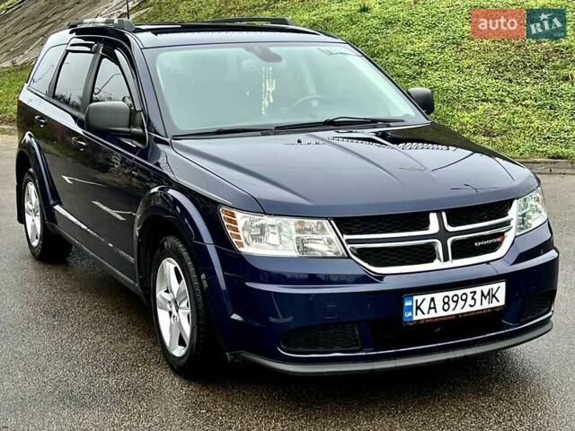 Синий Додж Джорни, объемом двигателя 2.36 л и пробегом 195 тыс. км за 11500 $, фото 3 на Automoto.ua