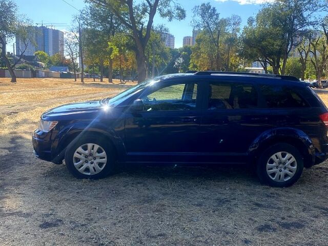 Синий Додж Джорни, объемом двигателя 2.4 л и пробегом 150 тыс. км за 13200 $, фото 1 на Automoto.ua