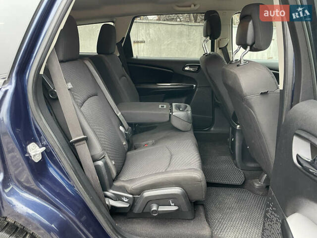 Синий Додж Джорни, объемом двигателя 2.36 л и пробегом 134 тыс. км за 11490 $, фото 14 на Automoto.ua
