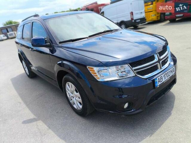 Синий Додж Джорни, объемом двигателя 2.4 л и пробегом 166 тыс. км за 11900 $, фото 3 на Automoto.ua