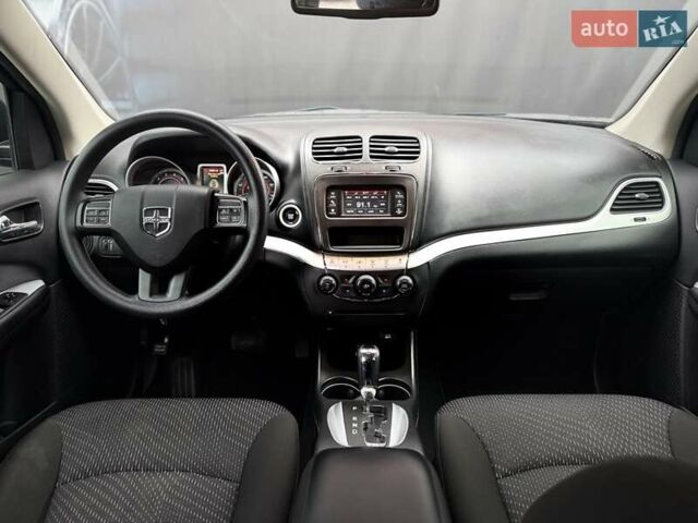 Синий Додж Джорни, объемом двигателя 2.36 л и пробегом 50 тыс. км за 12300 $, фото 31 на Automoto.ua