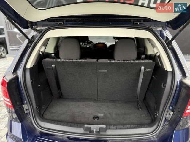 Синий Додж Джорни, объемом двигателя 2.36 л и пробегом 50 тыс. км за 12300 $, фото 18 на Automoto.ua