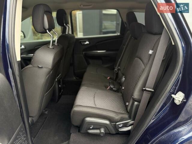 Синий Додж Джорни, объемом двигателя 2.36 л и пробегом 50 тыс. км за 12300 $, фото 49 на Automoto.ua